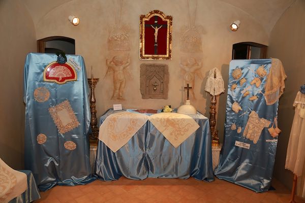 Pizzi e merletti in mostra a “Bolsena 2023
