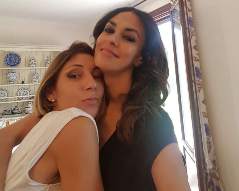 Si è spenta a soli 50 anni la produttrice Sabrina Gianbartolomei, di Nepi. Lo straziante addio della Cucinotta, la sua migliore amica