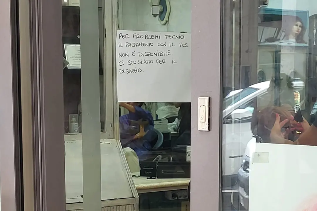 Civitavecchia – Corso Marconi senza internet, prosegue l’odissea: Frascarelli a gamba tesa