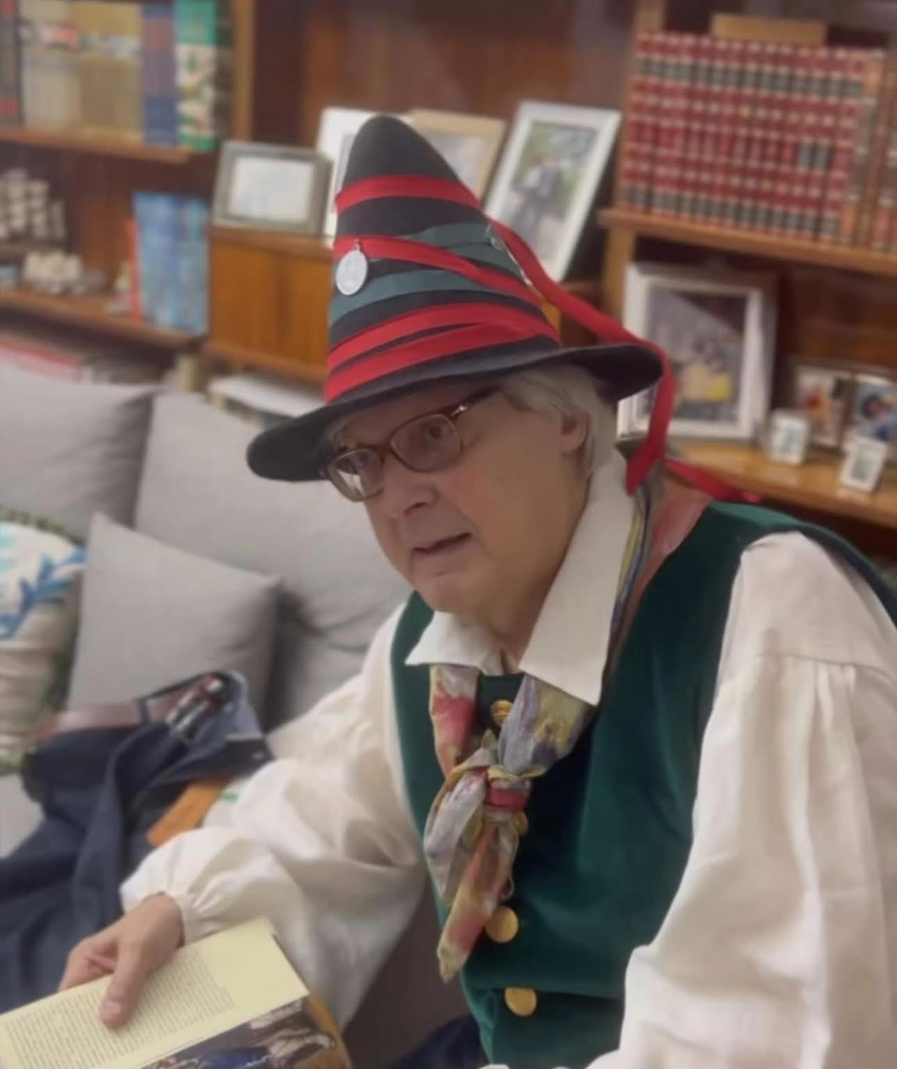 Viterbo – L’assessore Vittorio Sgarbi a rischio processo per sottrazione fraudolenta al pagamento di imposte