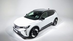 Nuovo Renault Scenic E-Tech Electric, vettura per le famiglie