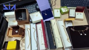 Viterbo – Ricettazione di oro e gioielli, arrestate 8 persone