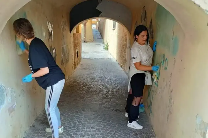 Allumiere – Deturpato uno dei simboli della Contrada Burò