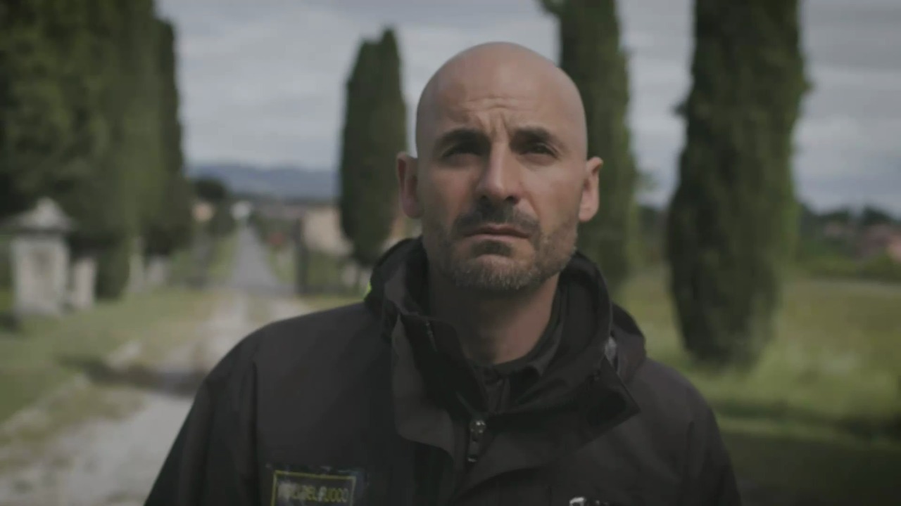 Il vigile del fuoco viterbese Gianluca Grazini alla Mostra del cinema di Venezia