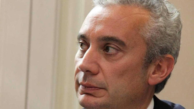 Firenze, trasferito dalla Dia il poliziotto che ha indagato su Berlusconi e Dell’Utri. Il pm: “Inchiesta in corso, era opportuna una proroga”