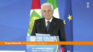 Mattarella ai sindaci “L’Italia conta su di voi”