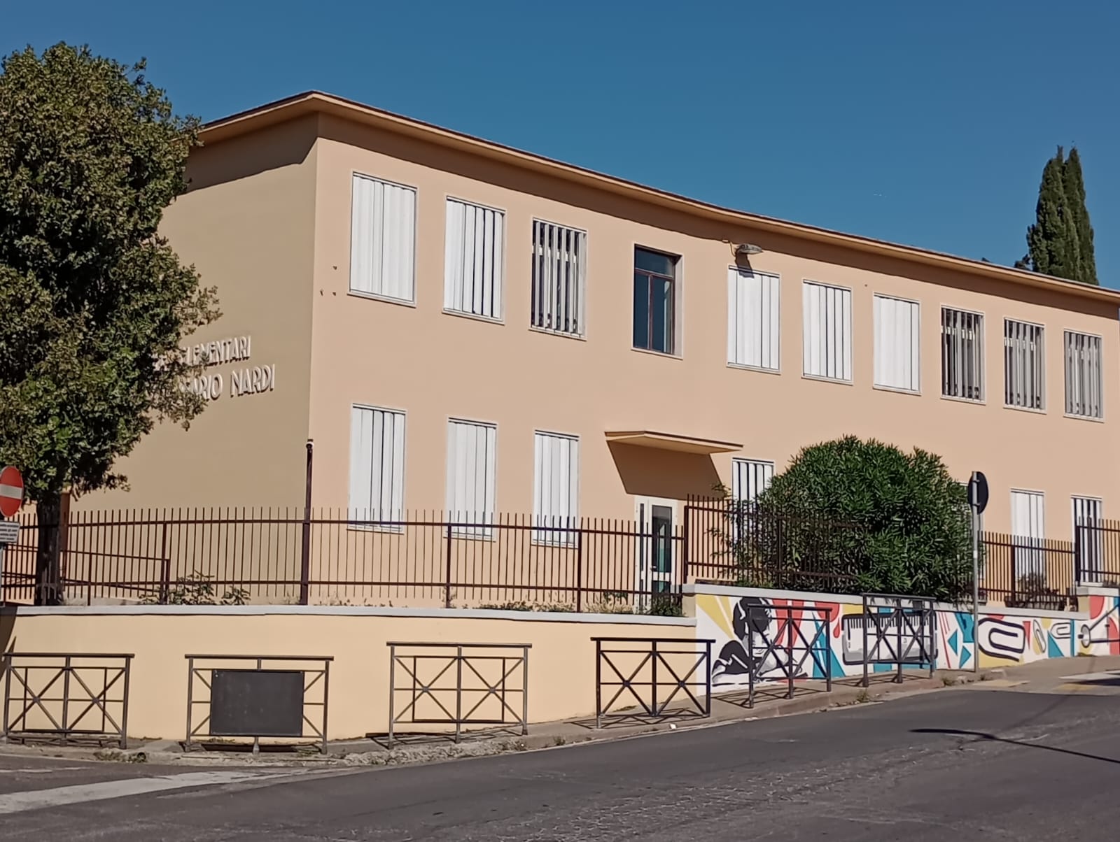 Tarquinia – Messa in sicurezza e adeguamento sismico, riconsegnata agli scolari la scuola elementare Nardi