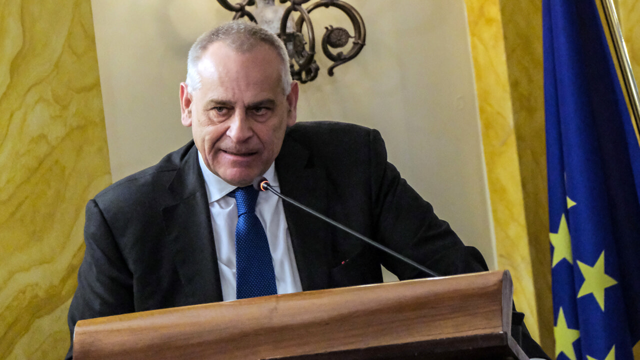 Viterbo – Una carriera dedicata alla lotta al terrorismo, dottorato honoris causa al prefetto Lamberto Giannini