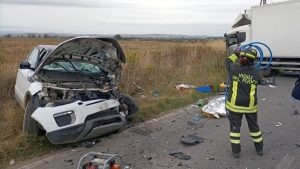 Tuscania – Incidente frontale, migliorano le condizioni dell’uomo