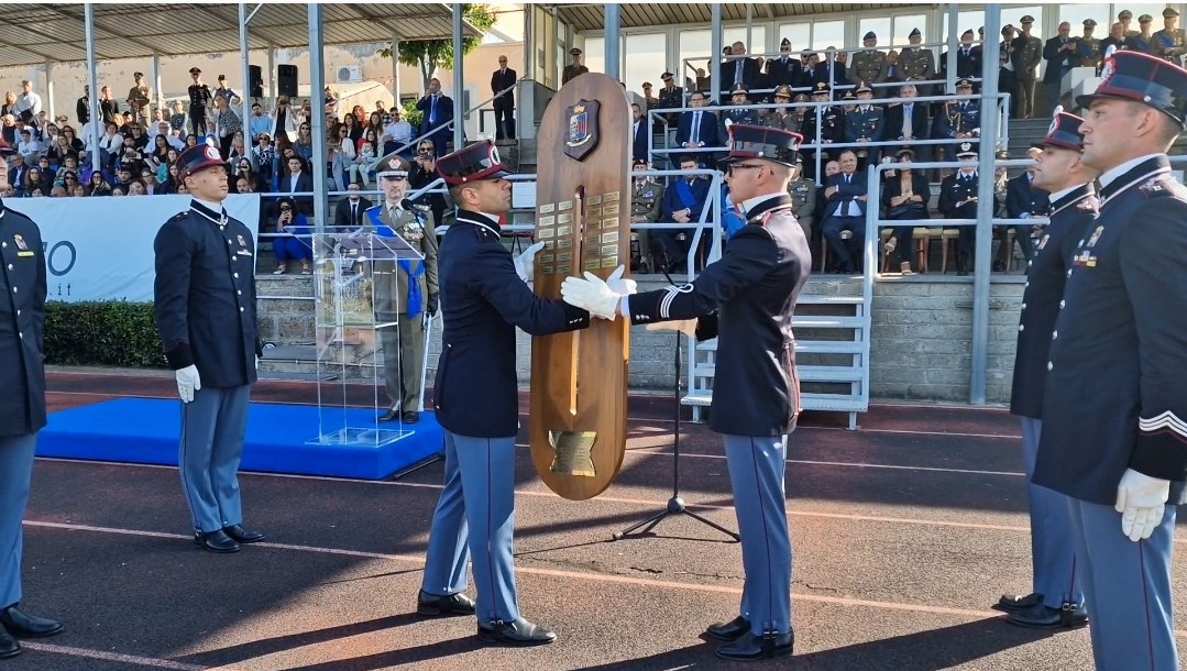 Viterbo – Consegnati i gradi di maresciallo ai 126 allievi del 24esimo corso