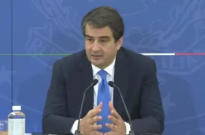 La Commissione Ue versa terza rata del Pnrr, Fitto “Lavoro continua”