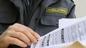 Oltre 7 milioni di euro sequestrati per fatture false tra Viterbo, Roma e Bologna