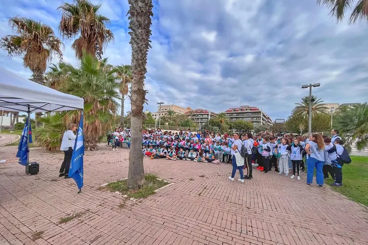 Civitavecchia – Spiagge pulite grazie al progetto “Adotta un habitat” di Ami