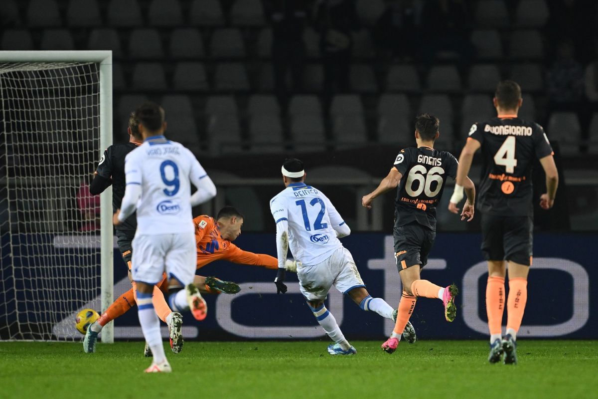 Coppa Italia. Pronta risposta del Frosinone: riscattata Cagliari, sbancata Torino