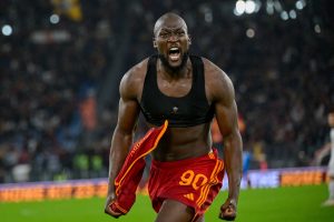 Urlo Roma all’ultimo respiro: Azmoun e Lukaku ribaltano il Lecce, vittoria più pesante dell’anno?