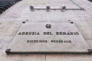 Agenzia Demanio mette a bando in concessione 10 immobili. Opportunità per under 40 anche nel Lazio