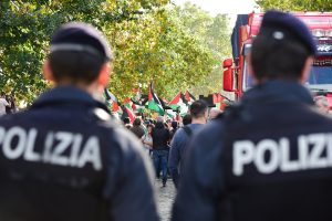 Roma – In mille al corteo pro Palestina, “serve una nuova Norimberga”