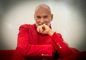 “Bellezza imperfetta”, l’icona di stile Diego Dalla Palma in scena al Parioli