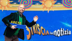 All’Unitus di Viterbo incontro con Luca Abete, inviato storico di Striscia la Notizia