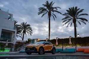 Nuovo Toyota CH-R, dal design forte e distintivo