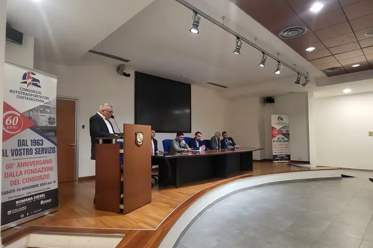 Civitavecchia – Sessant’anni di autotrasporto, i progetti e le sfide del Consorzio Autotrasportatori