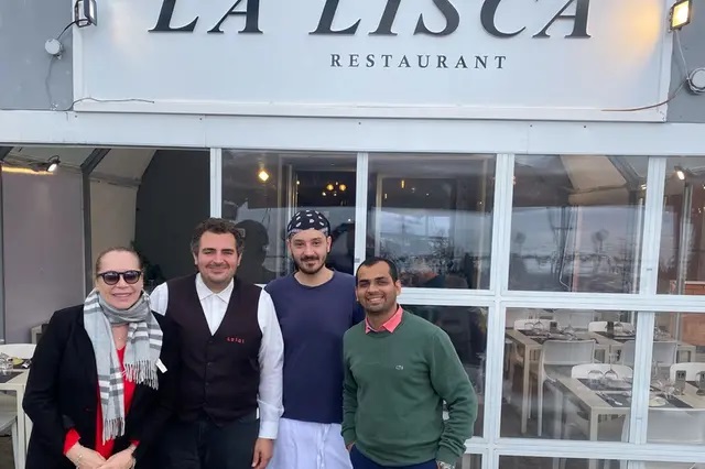 Sorpresa a Civitavecchia, Barbara De Rossi passeggia e pranza al Pirgo