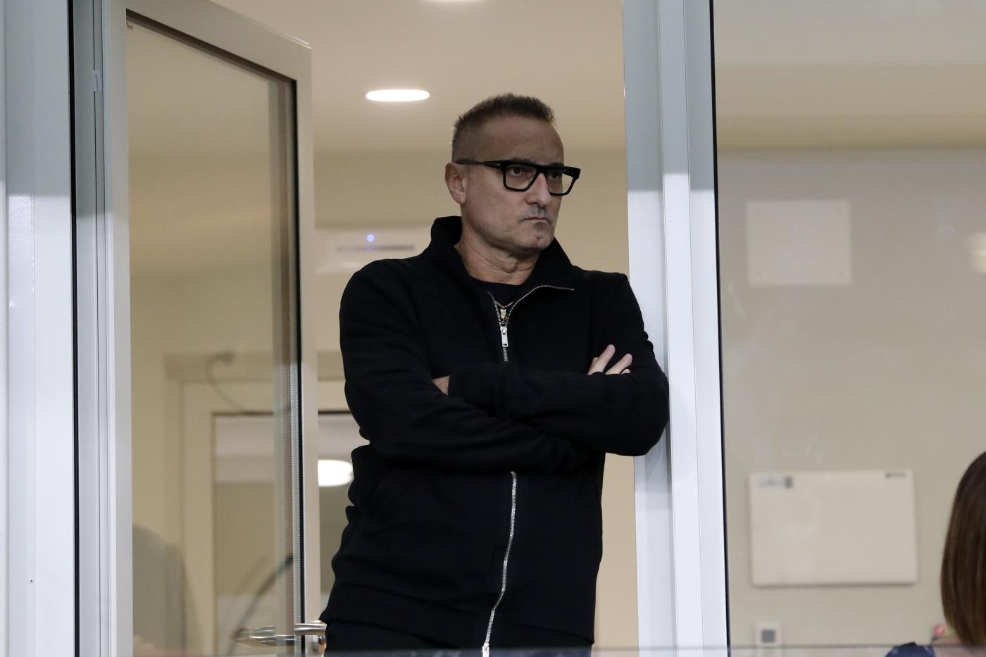 Crisi Verona, Setti nei guai: maggioranza del club sequestrata