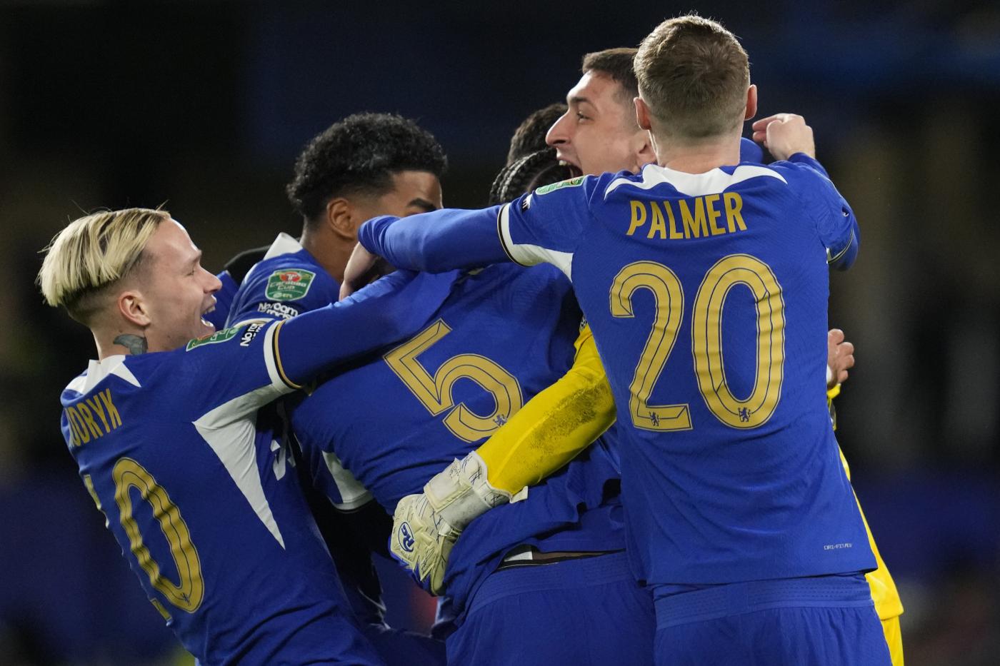 Luce Chelsea, sorprendente euforia: beffato il Newcastle, Poch in semifinale di Carabao