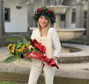 Alla riscoperta delle proprie origini: Gaia Canuti si laurea con 110 e lode con il “dialetto bassanellese”