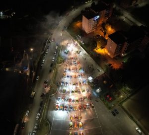 A Pontecorvo ottanta trattori per “disegnare” l’albero di Natale