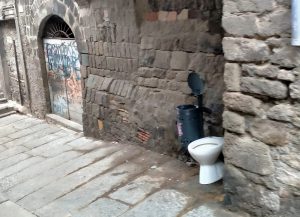 A Viterbo i WC pubblici non sono quelli che ti aspetti