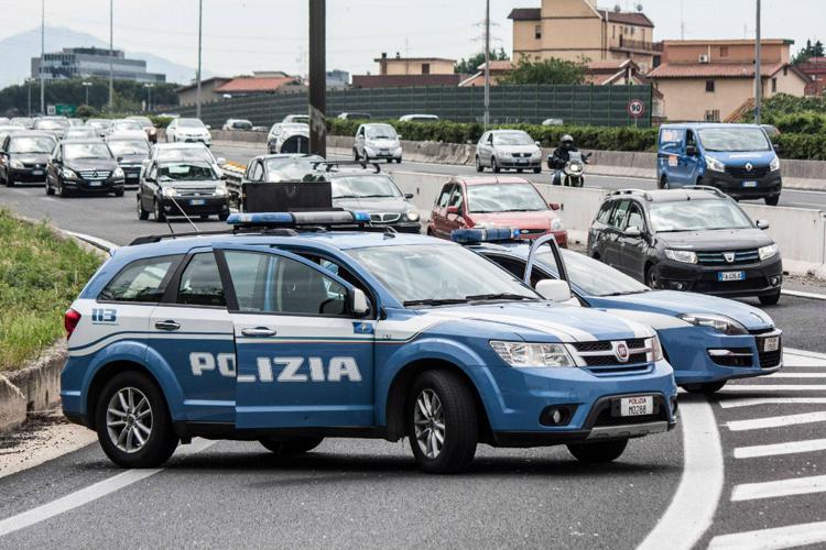 Roma, scontro auto-moto sul GRA: un morto e un ferito grave