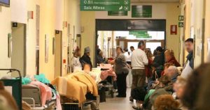 Pronto soccorso sotto assedio: solo nel Lazio 1100 pazienti in attesa sulle barelle