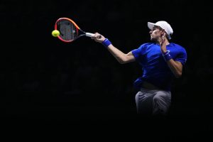 Tennis azzurro, sorride solo Arnaldi: a Brisbane batte pure Klein e vola ai quarti. Musetti saluta Hong Kong, solito la United Cup