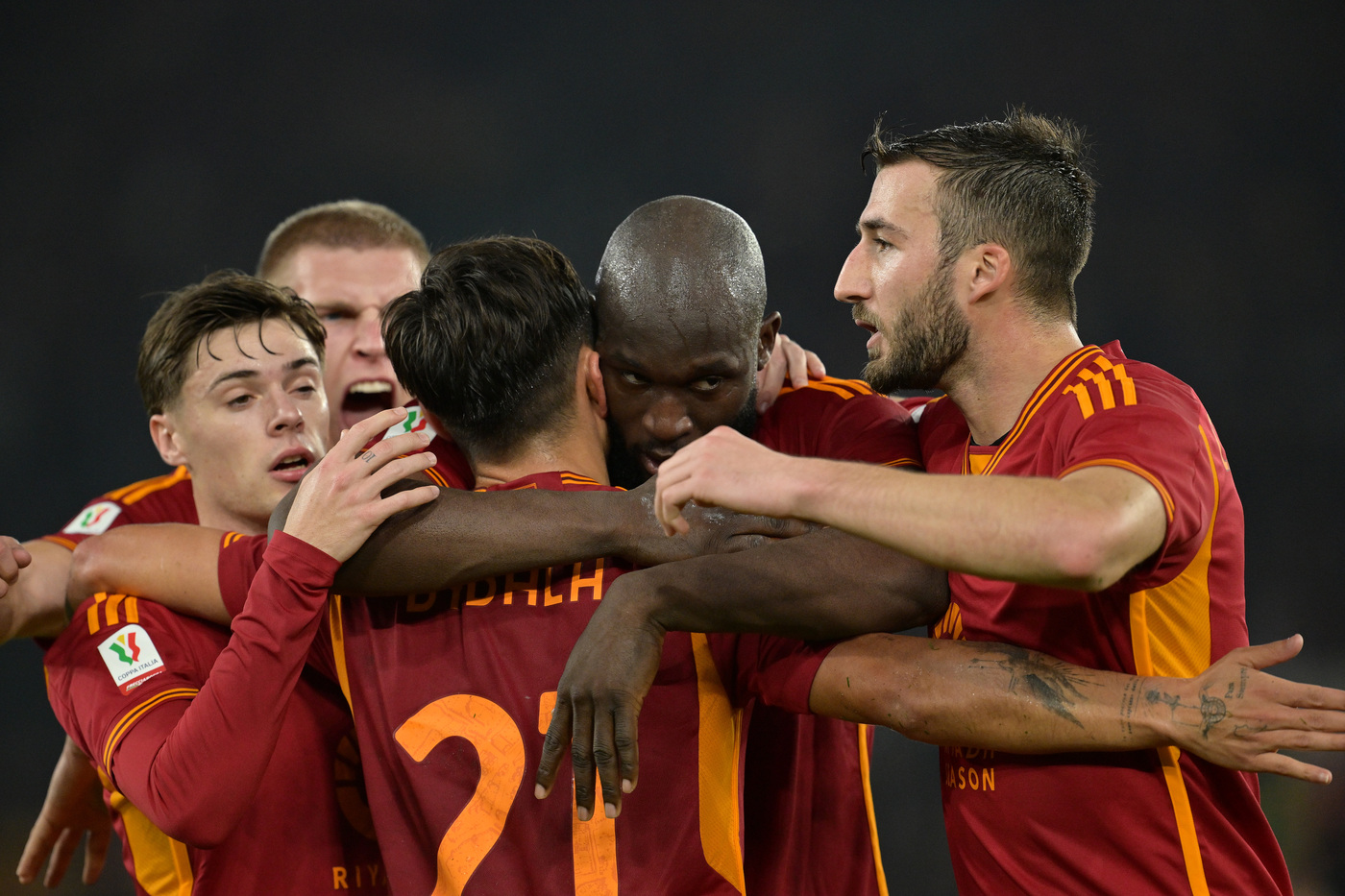 Sospirone Roma, ma sarà derby: dipendenza Dybala, 2-1 alla Cremonese