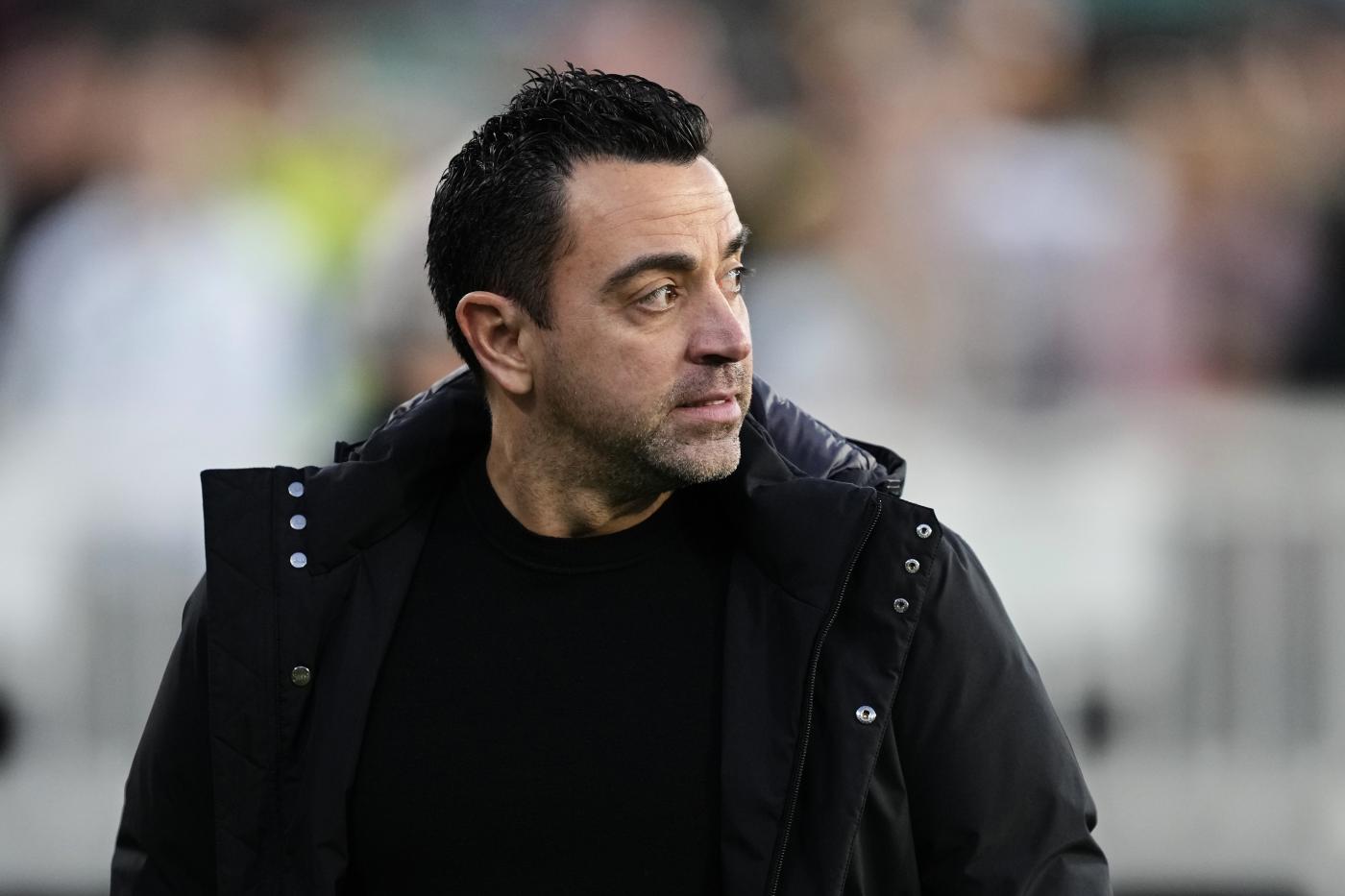 Delusioni Barcellona, tensione e umulto: Xavi lascia a fine stagione, la ricostruzione