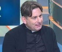 Tor Bella Monaca, nuove minacce a Don Coluccia