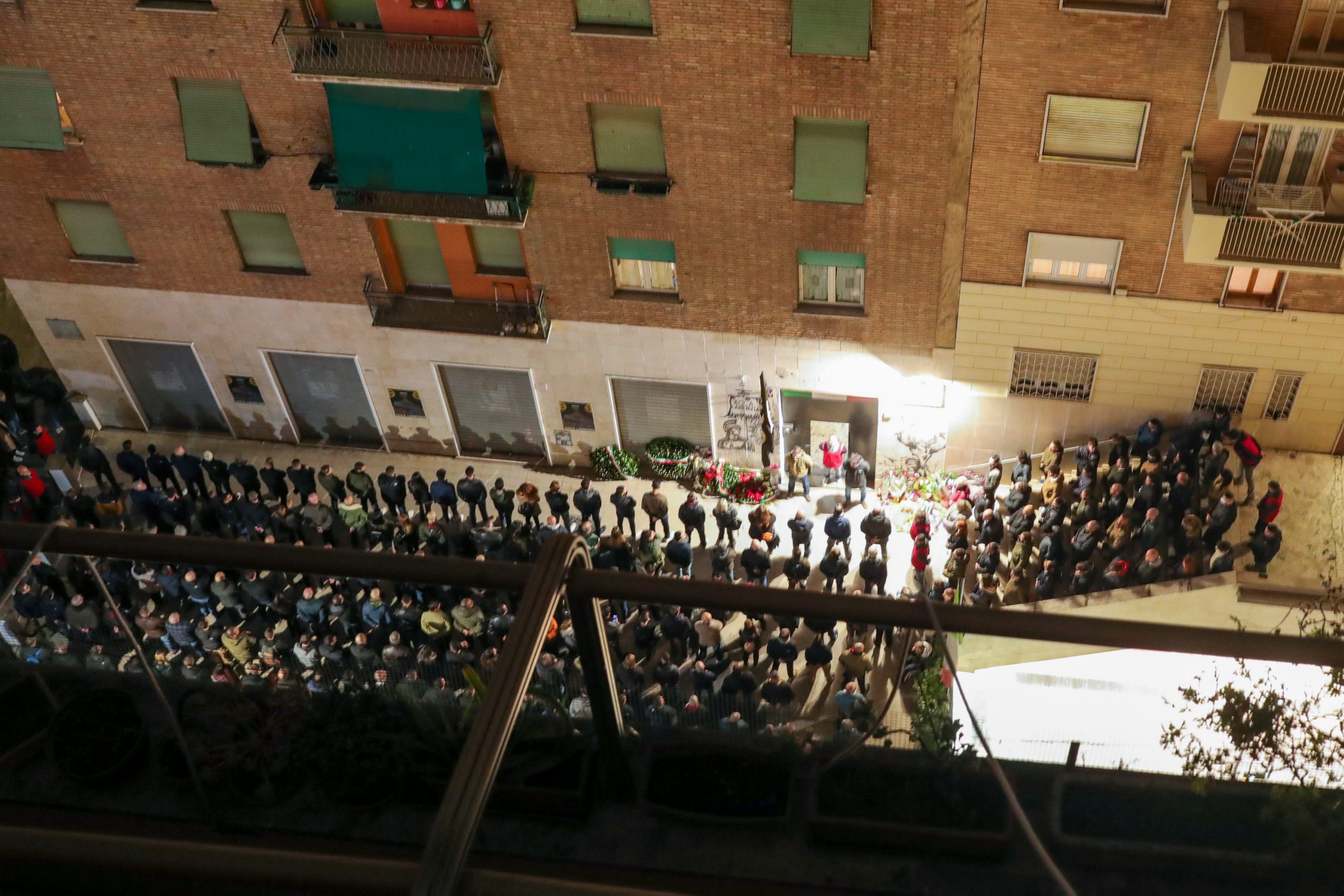 Acca Larentia – Piantedosi, apologia fascismo contestata a 5