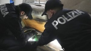 Frosinone – Due arresti per droga nell’Operazione “Alto Impatto” della Polizia di Stato
