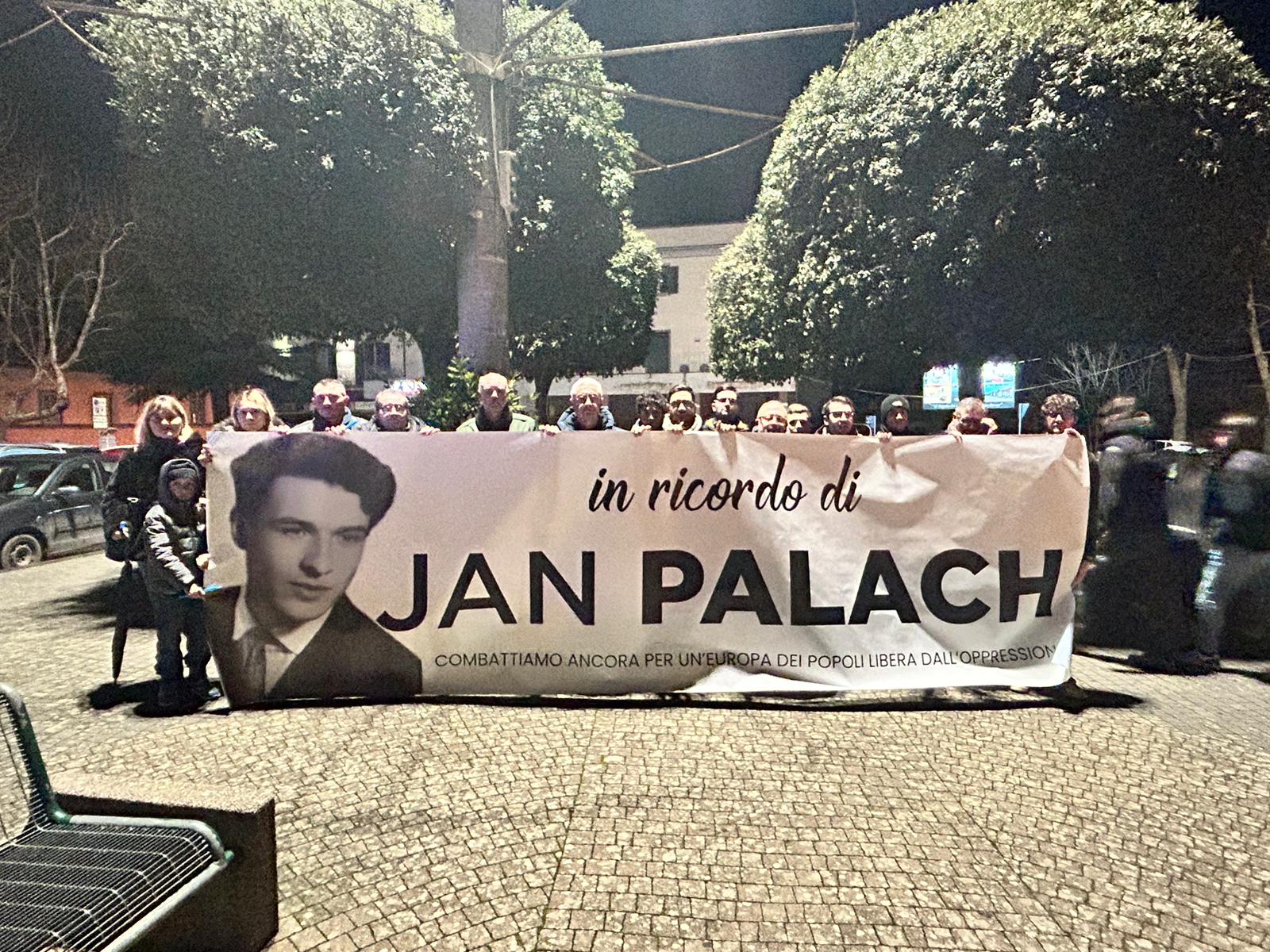 A Montefiascone corteo in memoria di Jan Palach, “martire d’Europa”