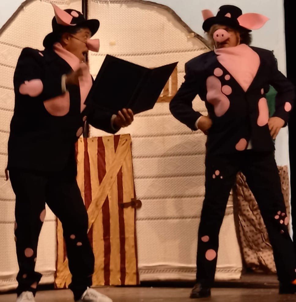 Al via a Civitavecchia la rassegna A teatro in famiglia con “La fattoria degli animali”