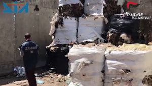 Traffico di rifiuti tra Italia e Tunisia, 11 arresti