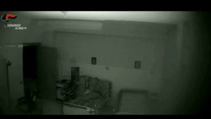 Anziani senza assistenza in casa di riposo, 4 arresti a Caltanissetta