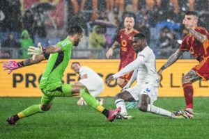 Rimpianti Roma, rimonta e mentalità Inter: all’Olimpico 2-4, adesso fuga vera
