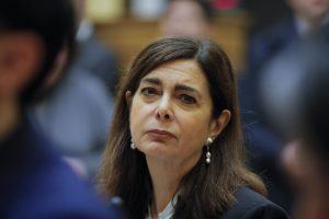 Latina – Condannati in 4, offesero Boldrini durante inaugurazione parco Falcone Borsellino