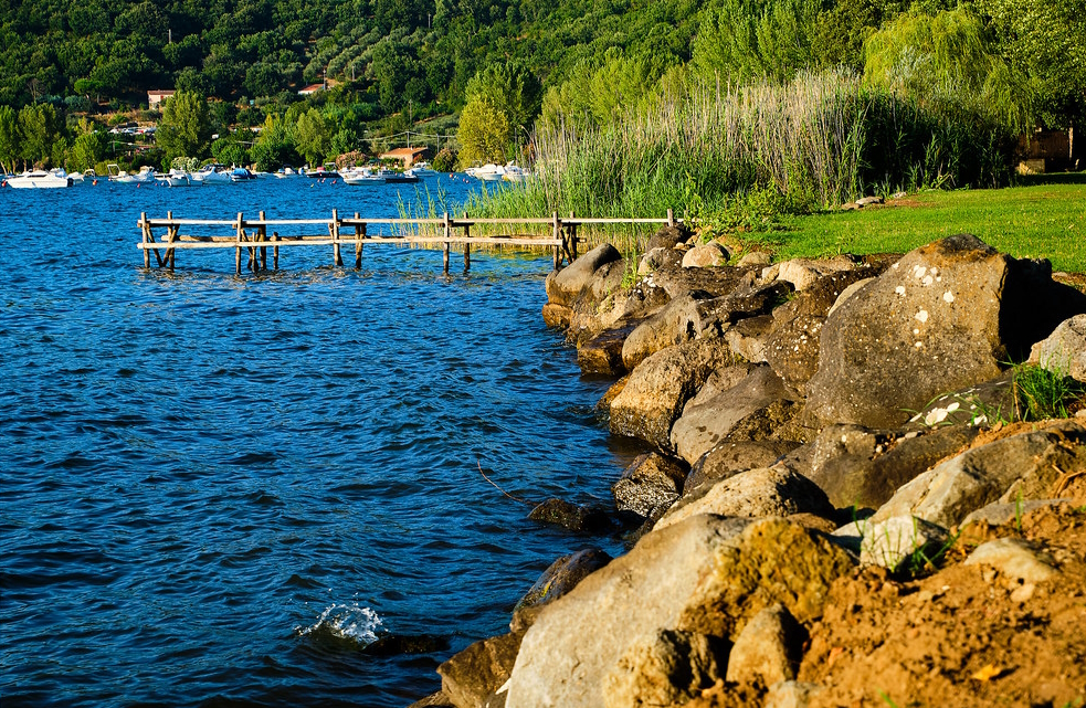Montefiascone – L’avvocato Fumarola scrive alla sindaca: “Eviti di perdere i contributi richiesti per i lavori al lago”