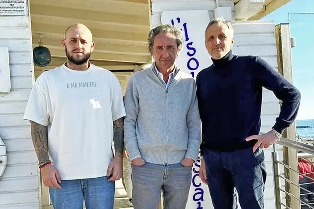 Sorpresa a Santa Marinella: all’Isola del Pescatore c’è Paolo Sorrentino