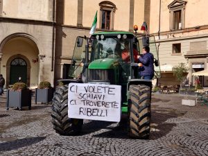Riscatto agricolo, ‘martedì un corteo con 300 trattori a Roma’
