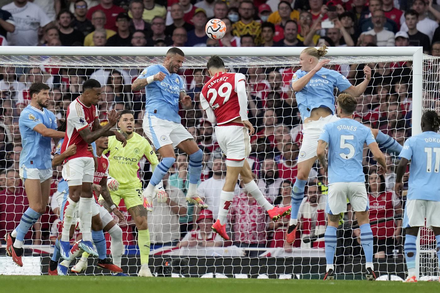 Pasqua da Premier: all’Etihad super Man City – Arsenal. Klopp insegue, oggi salvezza e Top 4