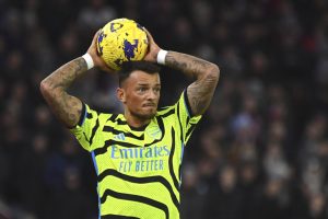 Ben White, tempesta britannica: un rifiuto ai Tre Leoni indigesto alla Nazione